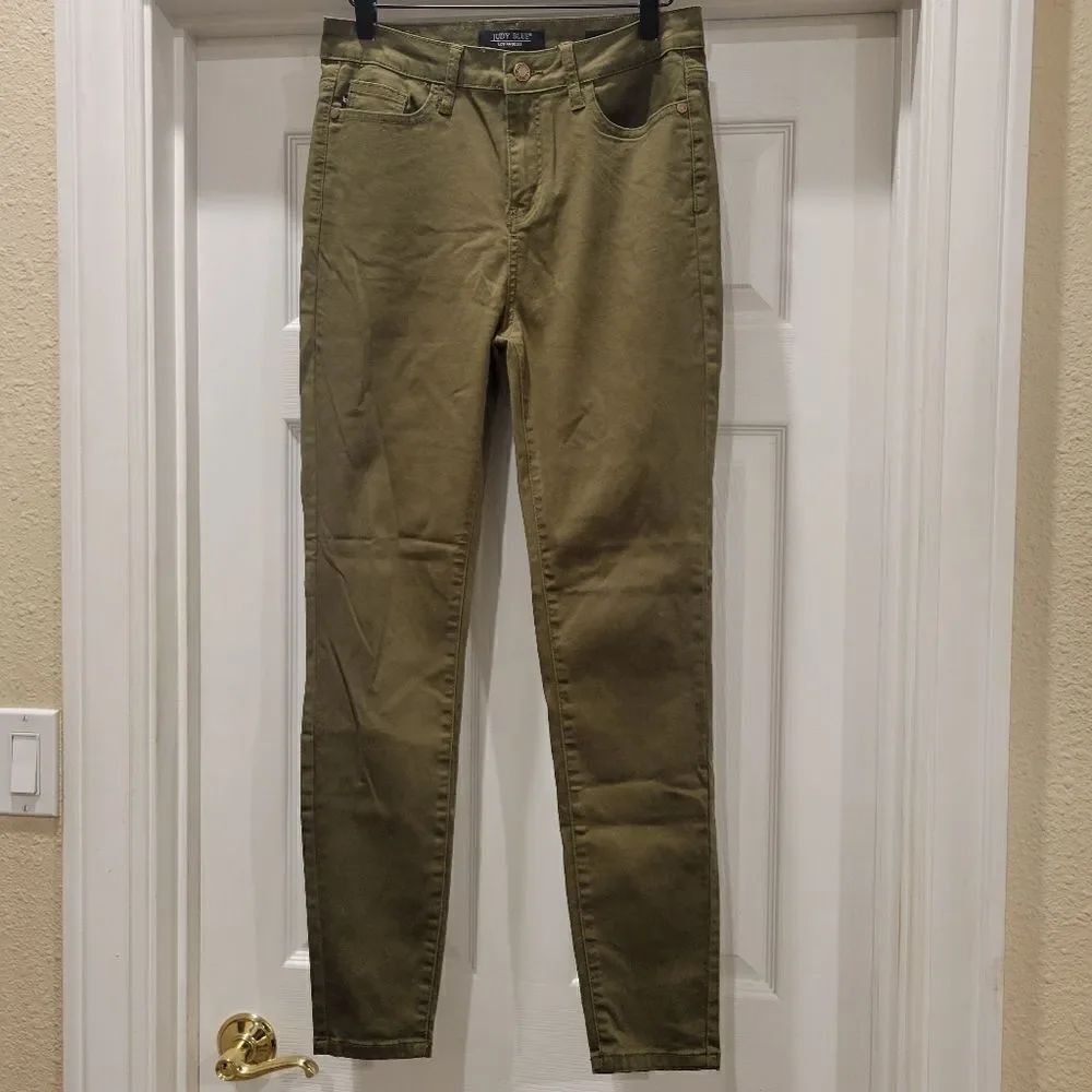 Judy Blue Skinny Fit, green size 9/29